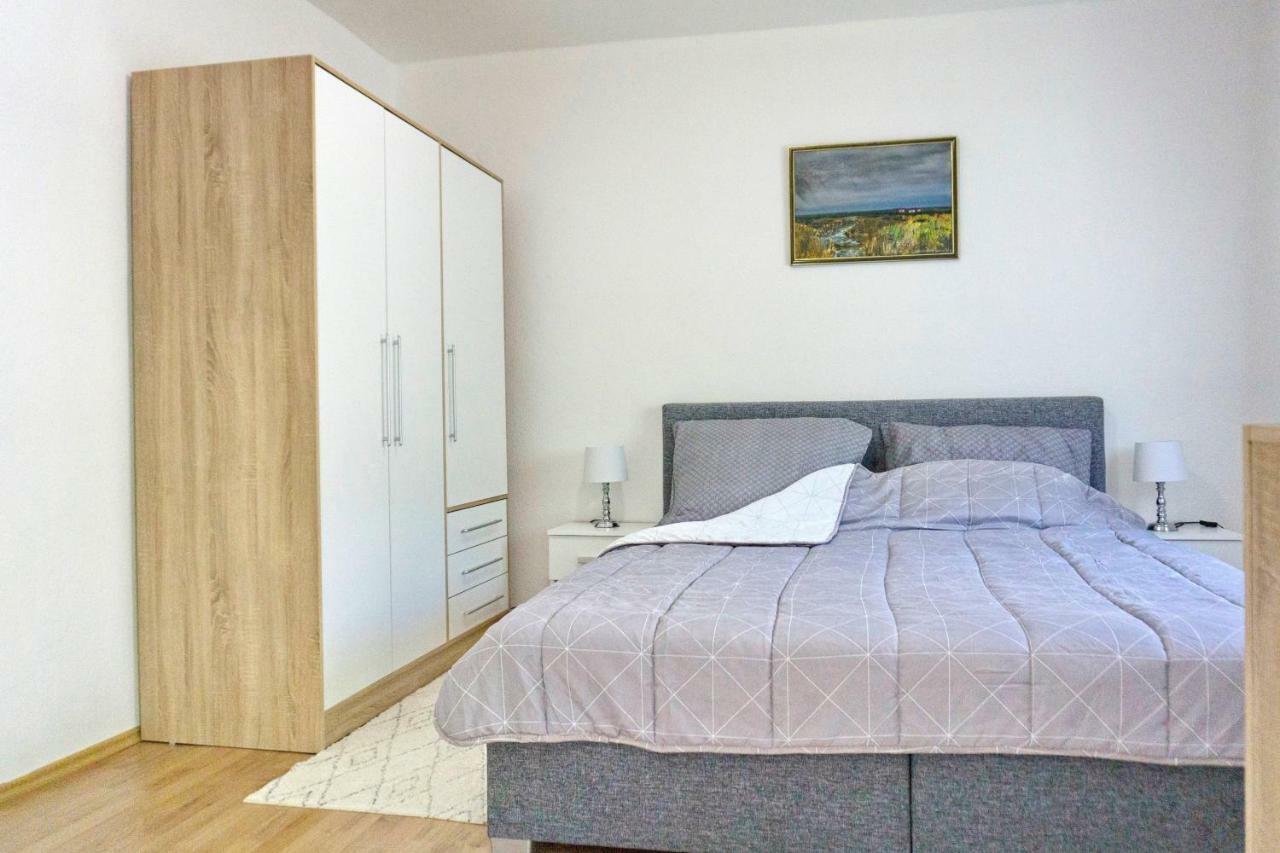 Apartmani Ambasador Требине Екстериор снимка